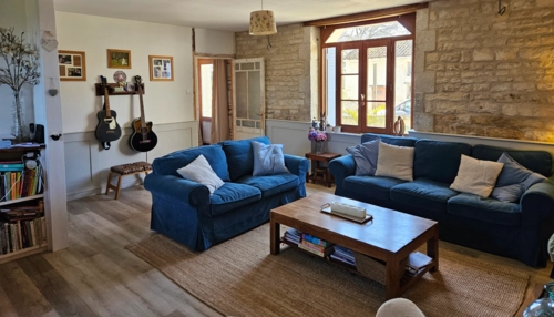  Language Immersion Stay at Evie - France - Angoulême
