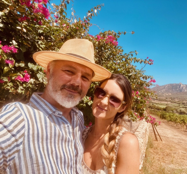 Bienvenue chez Jason et Lorna, la maison de la famille.